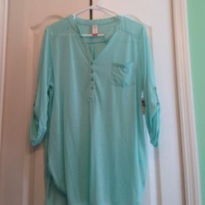 3/4 Shirt...Mint