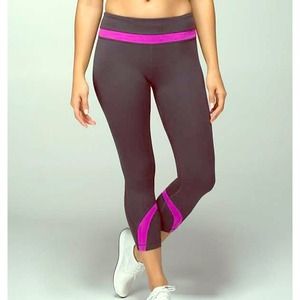 Lululemon Inspire Crop