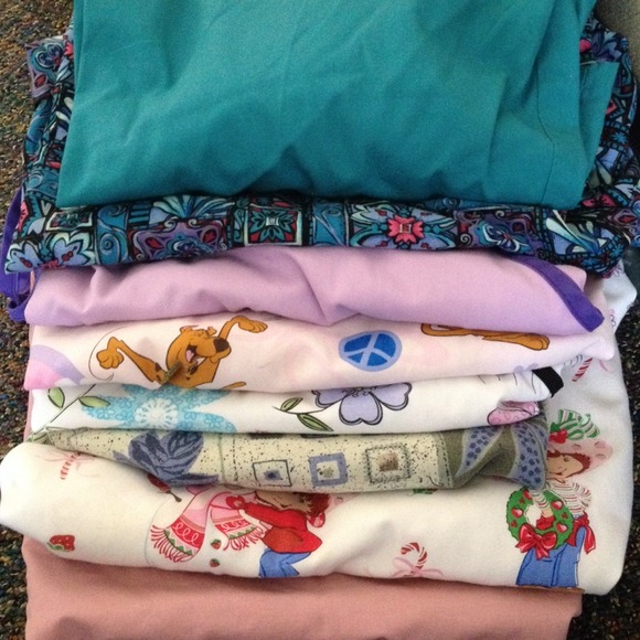 Medium - large scrubs