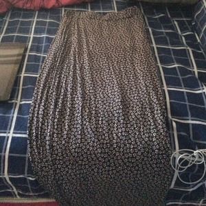 Brandy Melville maxi skirt