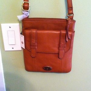 Fossil CrossBody Purse BRAND NEW !!!