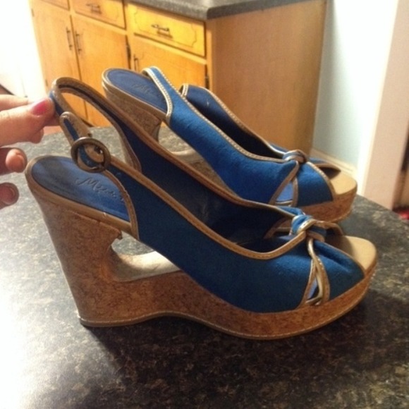 Miss Bisou Wedges