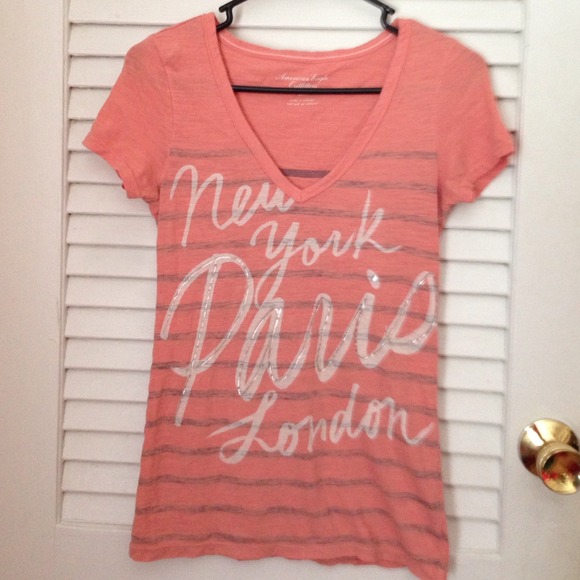 American eagle pink shirt