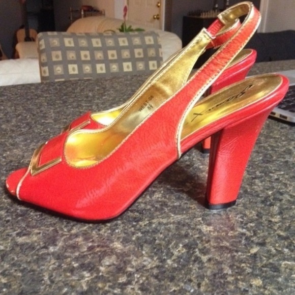 Iridescent orange Slingbacks - Picture 2 of 3