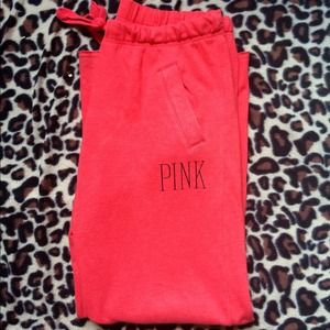 Victoria secrets PINK sweats 🎀 (bundle price $27)