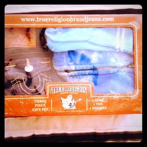 Super cute True Religion Baby set❗️Price reduced⬇️
