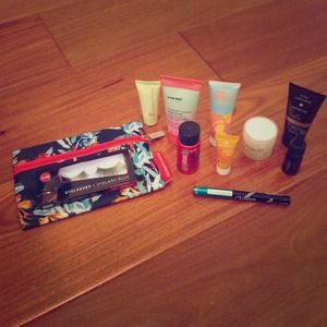 Sample items hair & beauty!