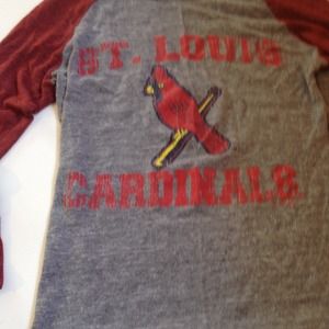 ST. Louis Cardinals tee