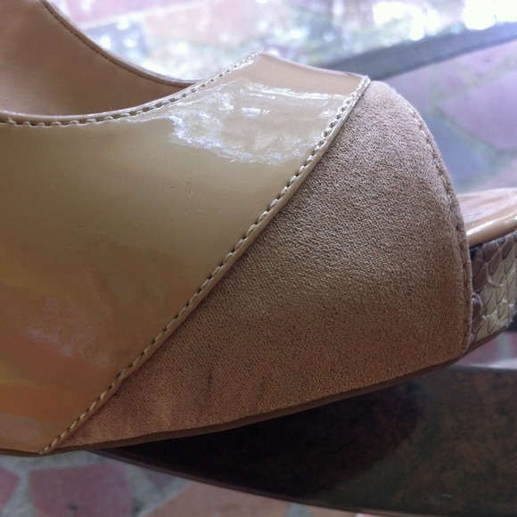 🌺REDUCED🌺💕GUESS PEEP TOE SLINGBACK STILETTOS💕 - Picture 2 of 4