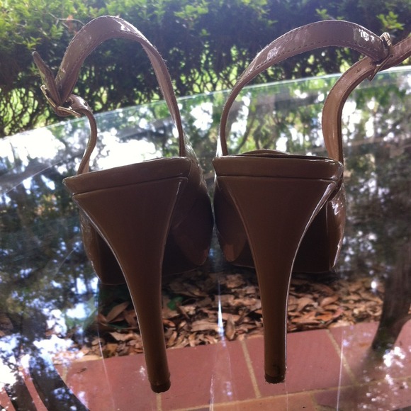 🌺REDUCED🌺💕GUESS PEEP TOE SLINGBACK STILETTOS💕 - Picture 4 of 4