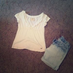 Hollister V neck