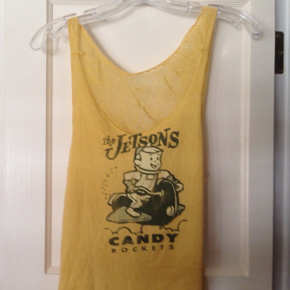 Yellow tank - Picture 1 of 3