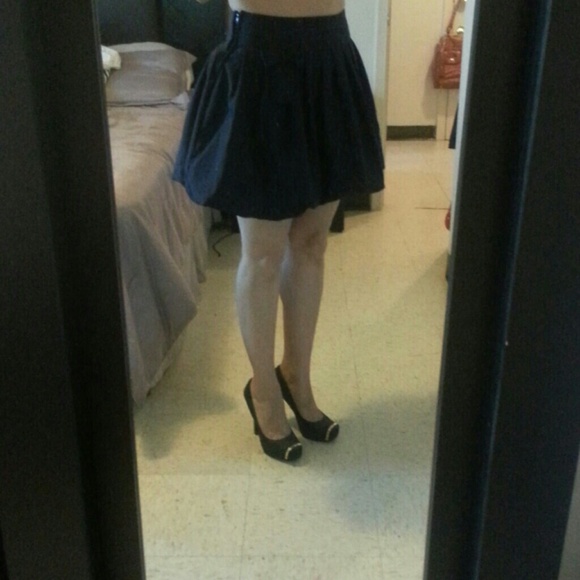 High waist navy blue skirt