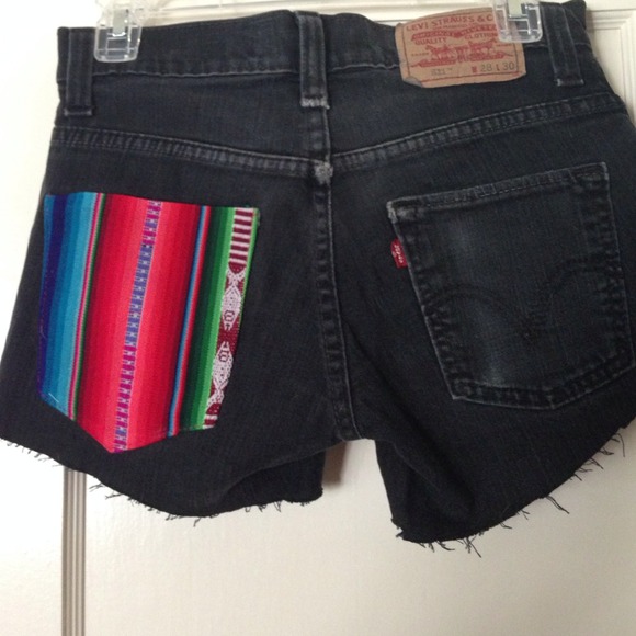 High waisted shorts - Picture 2 of 2