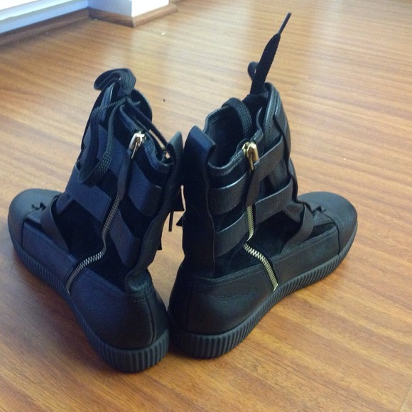 Reduced!! Marc by Marc Jacobs boots! - Picture 3 of 4