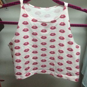 American Apparel Lips Fitted Pink Crop top