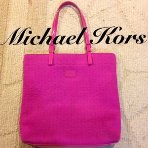 Authentic Michael Kors Bag✨