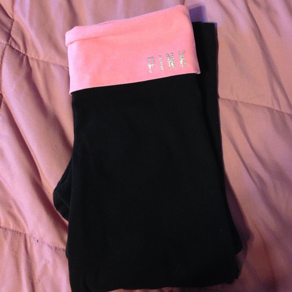 yoga pants