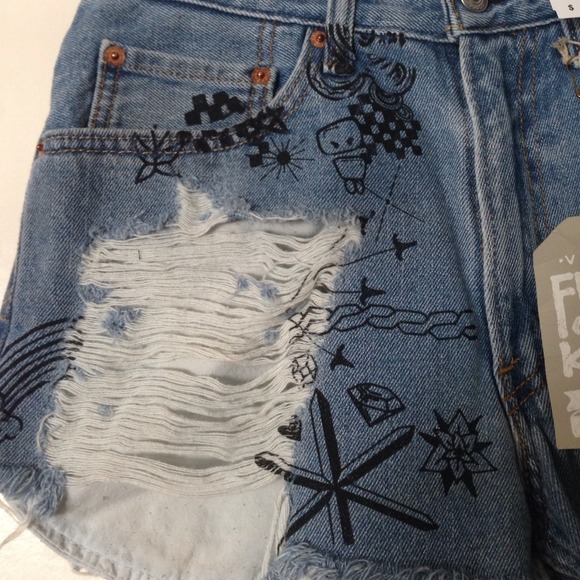 High waisted shorts - Picture 2 of 4