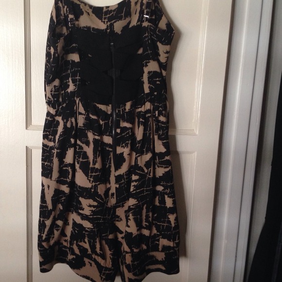 Romper - Picture 3 of 3