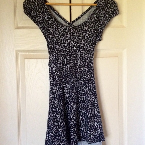 Brandy Melville Navy and White Bethan Dress (NWOT)