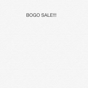 BOGO SALE!!!❤️