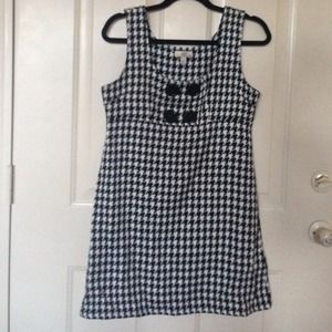 Houndstooth Dress with buttons