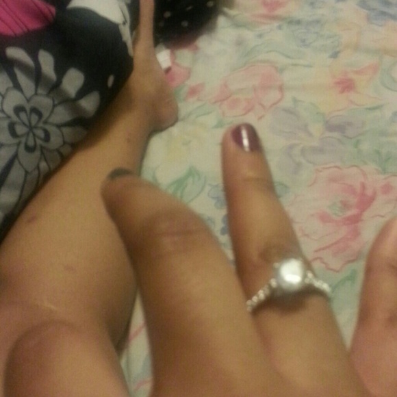 Fake ring - Picture 1 of 4