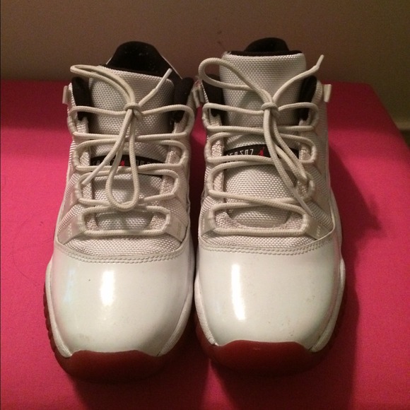 Retro low 11s