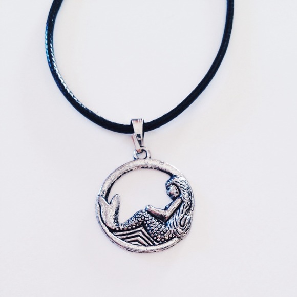 Rustic Mermaid Necklace