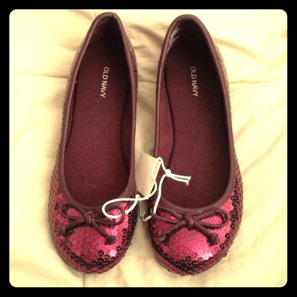 Old Navy burgundy sequin flats size 6