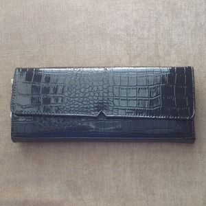 Black Clutch