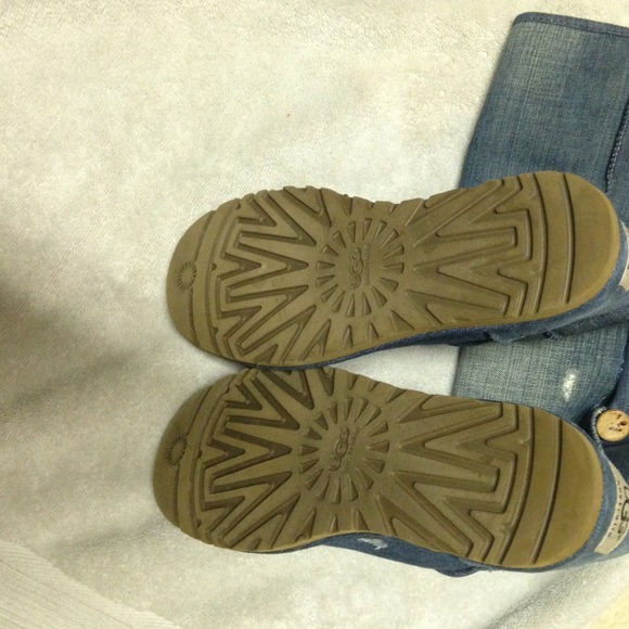 ugg canvas boots