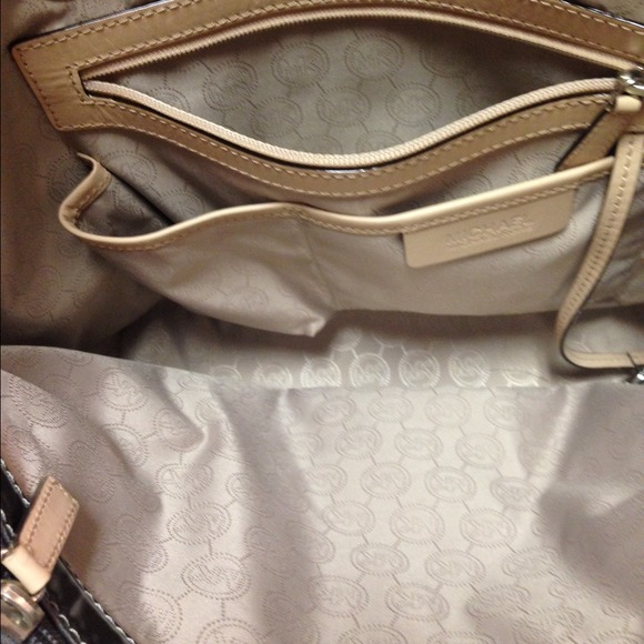 SOLD!!!!👆 - Picture 3 of 3