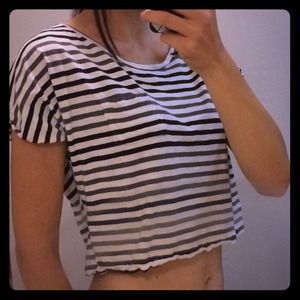 ⚡️1 Day Sale⚡️H&M Crop top