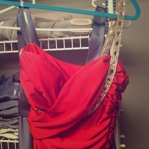 Sexy red cocktail dress 👌😍🌹🍷