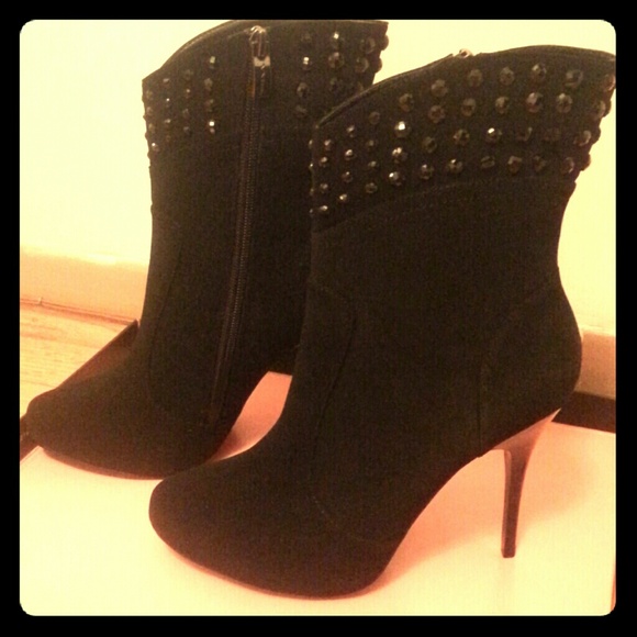 Black Stiletto Boots (Size 6)