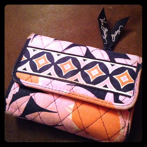 Wallet - Picture 1 of 3