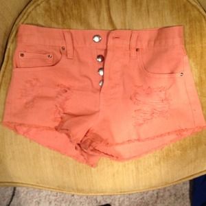 Cutoff high wasted shorts
