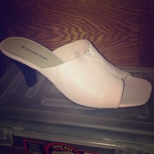 Soft pink slip on heel.