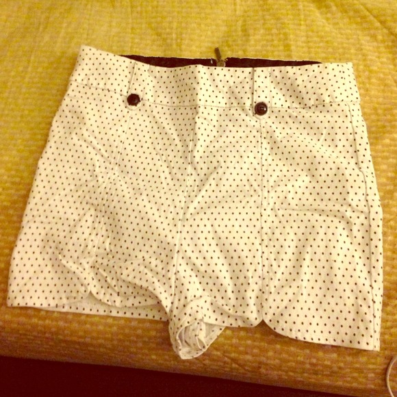 High waist shorts