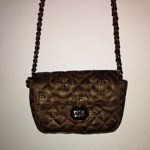 ❌ SOLD ❌ Dark Brown Quilted Cross Body Purse