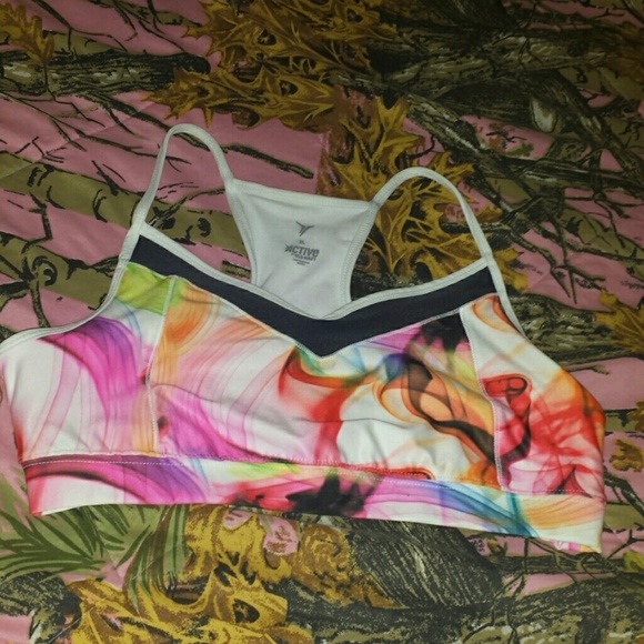 Sports bra!  Workout top!