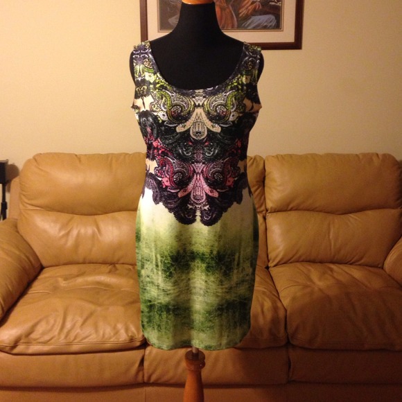 Dresses & Skirts - "FINAL PRICE" PAISLEY PRINT DRESS