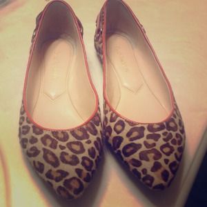 Enzo Angiolini Leopard flats