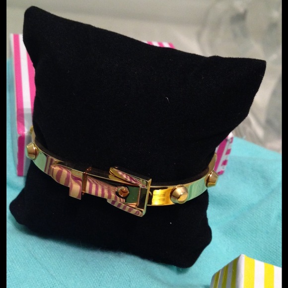 Micheal kors Gold bracelet