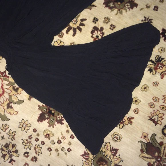 Arden B Top - Picture 2 of 4