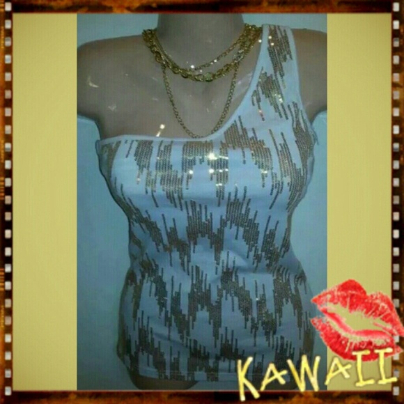 🚫SOLD🚫  Sexy Gold Sequined Shimmer Tank top.