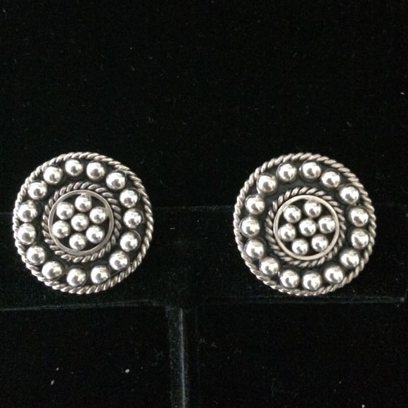 Jewelry - Silver 950 Stud Earrings. Not heavy.