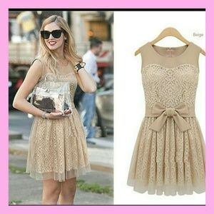 Europe Fashion Short Chic Lace Dress Beige